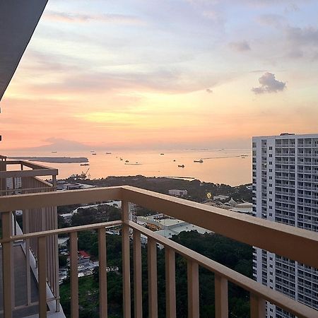 Cozy Penthouse 2Br Suite W Balcony - Amazing Manila Bay View And City Skyline Near Moa Pasay Eksteriør bilde